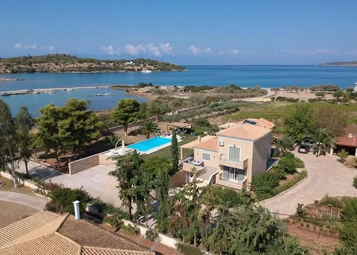 Grace Villa Pórto Héli