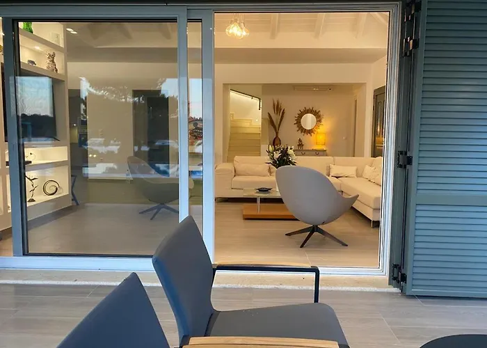 Grace * Pórto Héli